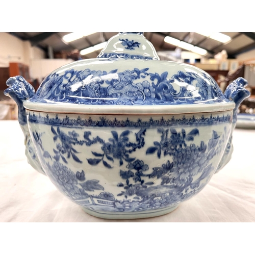 357 - An 18th century large Chinese blue and white tureen with pierced finial fleur de lys and mask handle... 