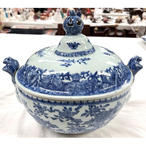 357 - An 18th century large Chinese blue and white tureen with pierced finial fleur de lys and mask handle... 