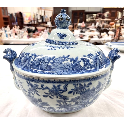 357 - An 18th century large Chinese blue and white tureen with pierced finial fleur de lys and mask handle... 