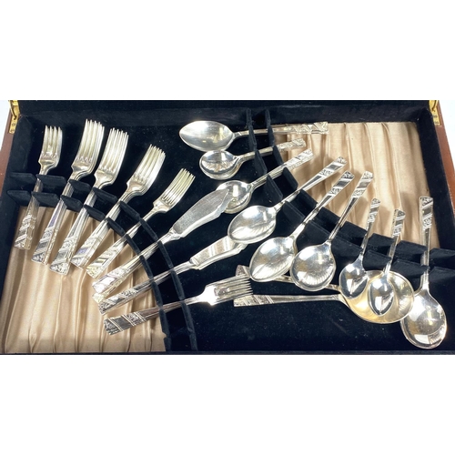 714 - A Viner's canteen of silver plated cutlery, 8 setting, in fitted mahogany table cabinet