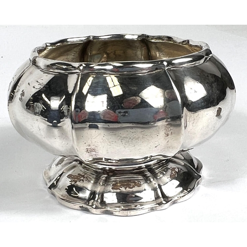 745 - A hallmarked silver bowl, London 1822, 4.6oz, a silver thimble, a small selection of silver plate an... 