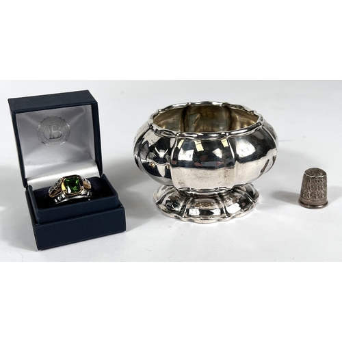 745 - A hallmarked silver bowl, London 1822, 4.6oz, a silver thimble, a small selection of silver plate an... 