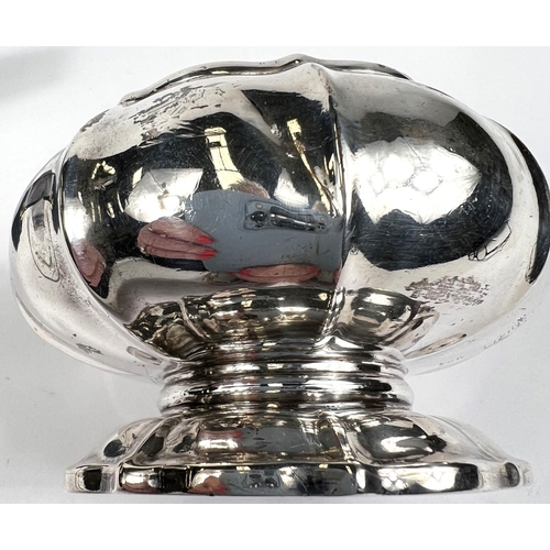 745 - A hallmarked silver bowl, London 1822, 4.6oz, a silver thimble, a small selection of silver plate an... 