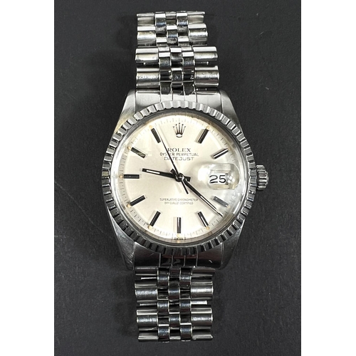 753 - A Rolex Oyster Perpetual Datejust Gentleman's automatic wristwatch with stainless steel case and bra... 