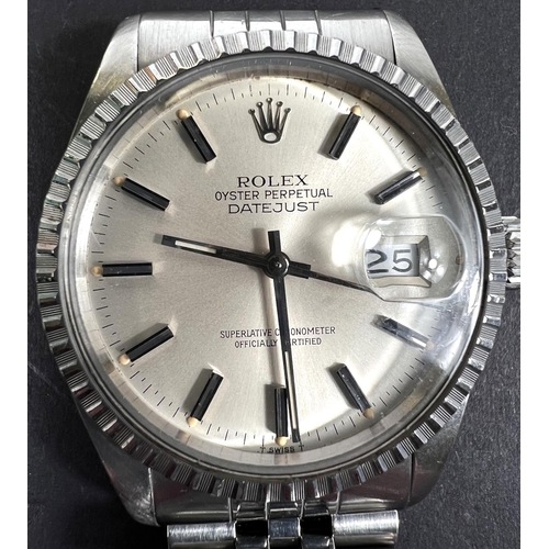 753 - A Rolex Oyster Perpetual Datejust Gentleman's automatic wristwatch with stainless steel case and bra... 