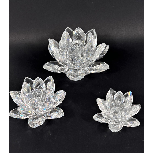 499 - 3 Swarovski silver crystal graduating water lily candleholders, largest 14.5cm diameter (2 boxe... 