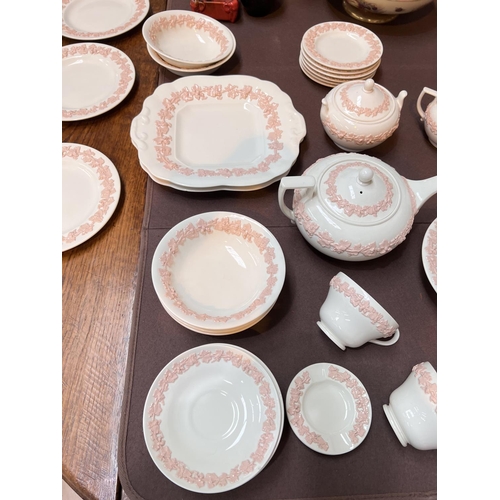 494A - A Wedgwood part dinner/tea service, pink Queens Ware, 36 pieces approx