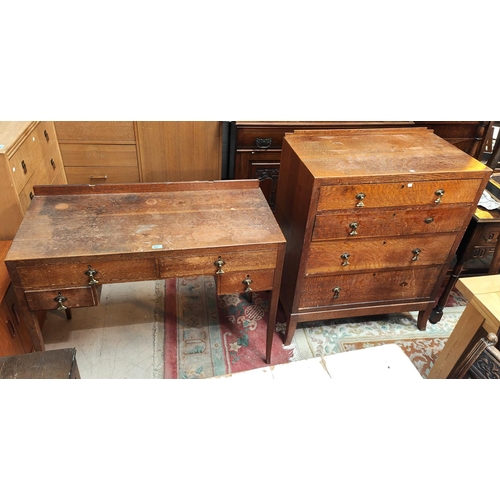 861 - An Arts and Crafts period 2 piece bedroom suite comprising kneehole dressing table, stool and 4 heig... 