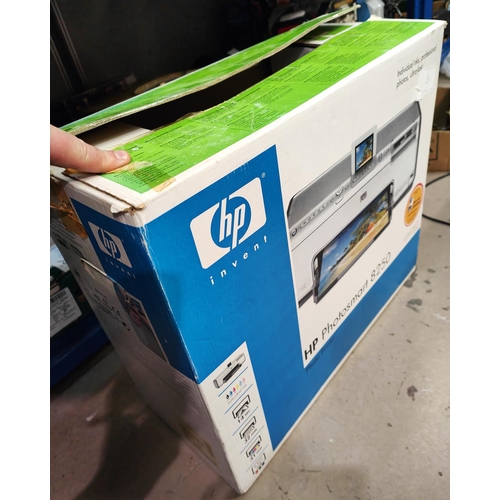 259B - An HP Photosmart 8250 Printer plus ink