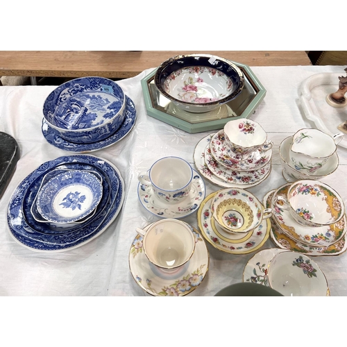 609 - A Copeland Spode Italian bowl etc, Hammersley and other decorative cups and saucers