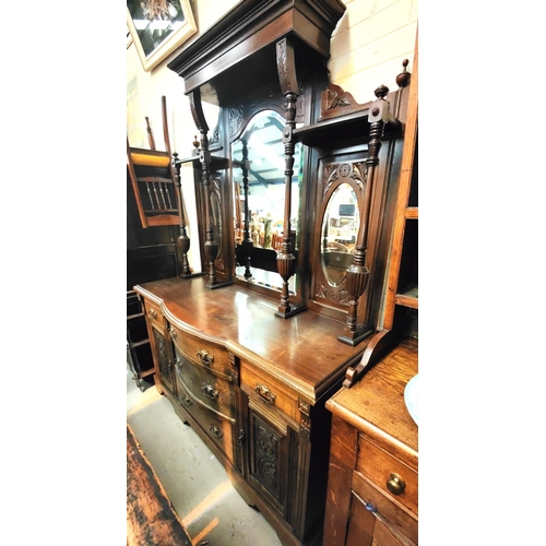 878 - An edwardian carved walnut sideboard with raised mirror bac, 5 drawers and 2 cupboards