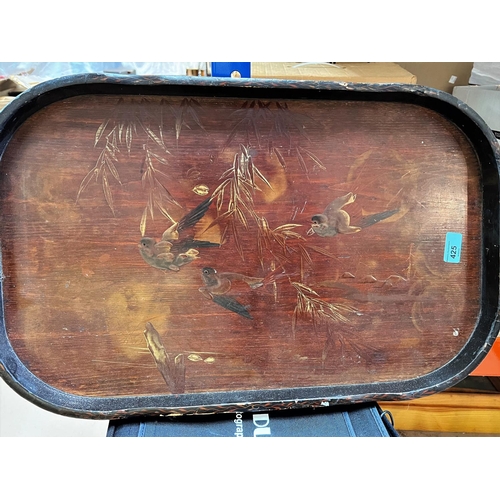 425 - An early 20th century Chinese lacquered tray decorated with birds, length 60cm