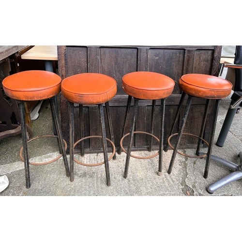 1001 - Four vintage bar stool with circular leather effect orange seats