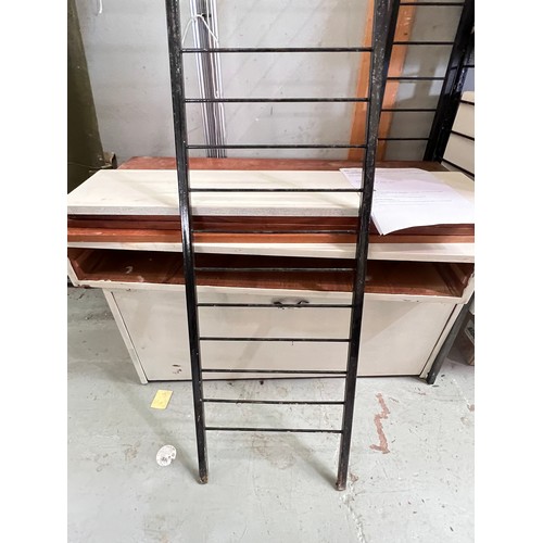 971 - A mid 20th century ladderax unit with 4 ladder uprights, 3 x 36cm wide, 1 x 20cm wide, with 4 teak p... 