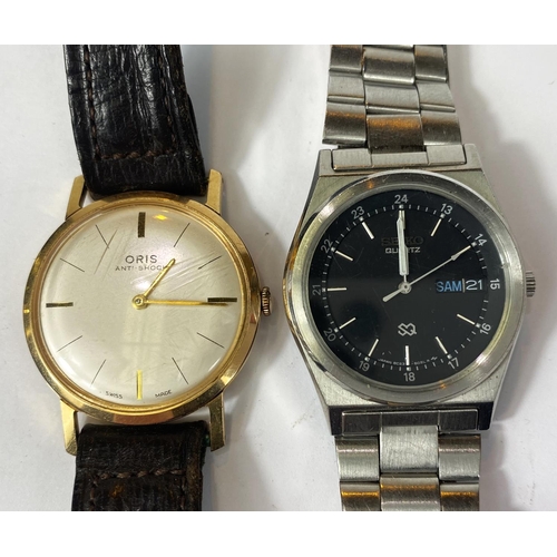 700 - A 9ct gold cased Griffon 21 jewel gents wristwatch, a vintage Oris, Seiko and another, Griffon gross... 