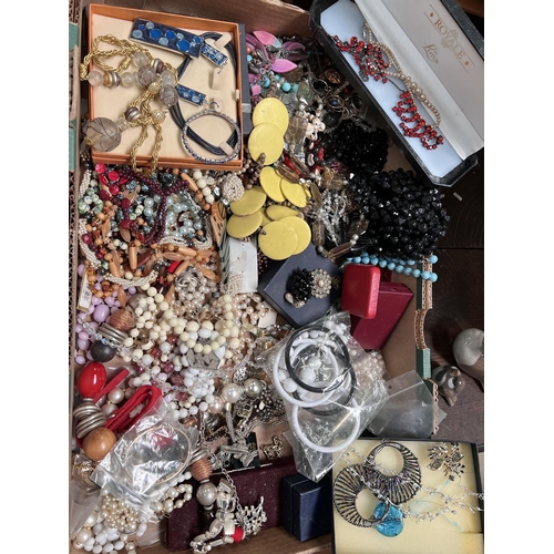 654 - A selection of bead necklaces and other costume jewellery etc