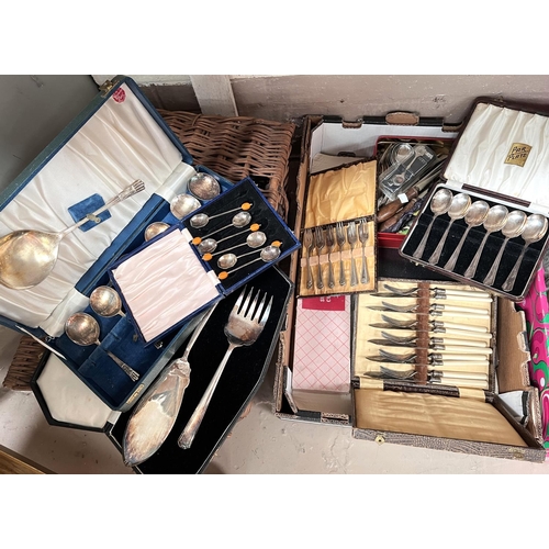 613 - A selection of boxed and loose silver plated cutlery etc.