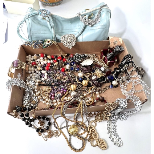 678 - A selection of dress bags and costume jewellery