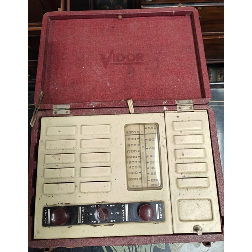16C - A 1950's Vidor Valve attache cased radio 
