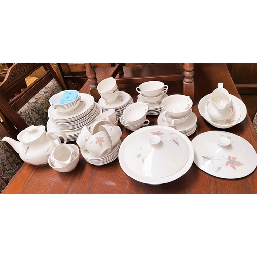 520 - A Royal Doulton Tumbling Leaves pattern bone china dinner and tea service, approx. 60 pieces