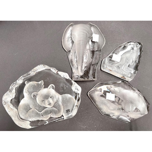 565 - 4 signed Modern Art Glass paperweights 2 are by Mats Jonasson:- Elephant No 3179, Bear cubs No 3097,... 