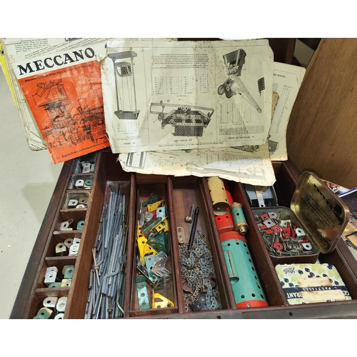 238 - A vintage Meccano Collectors Set of drawers with hinged storage and three drawers below containing M... 
