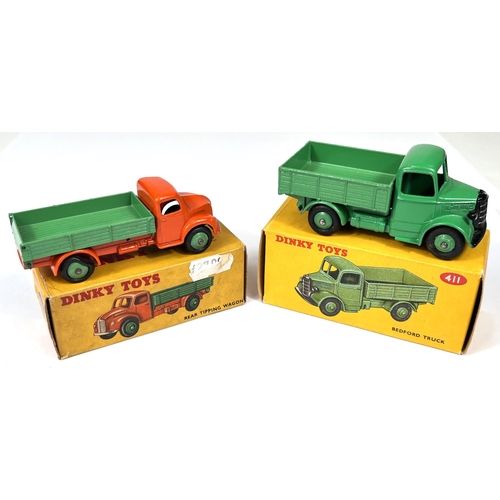 371 - DINKY TOYS: 411 Bedford truck in green in original box; 414 Dodge Rear tipping Wagon in orange and g... 