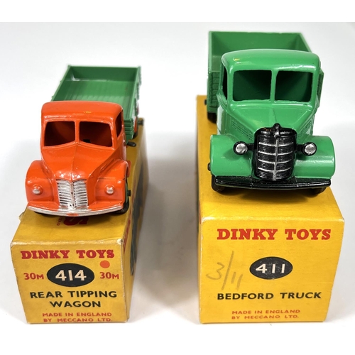 371 - DINKY TOYS: 411 Bedford truck in green in original box; 414 Dodge Rear tipping Wagon in orange and g... 