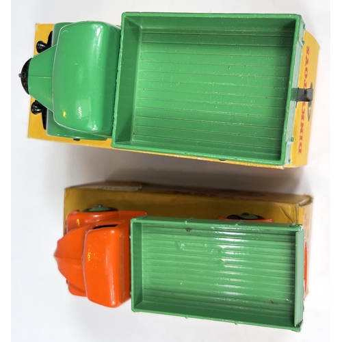 371 - DINKY TOYS: 411 Bedford truck in green in original box; 414 Dodge Rear tipping Wagon in orange and g... 