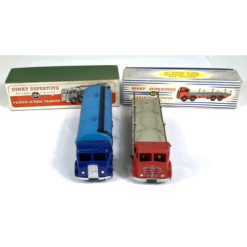 395 - DINKY TOYS: 504 Foden 14-Ton Tanker two tone dark and light blue with box; 905 Foden Flat Truck with... 