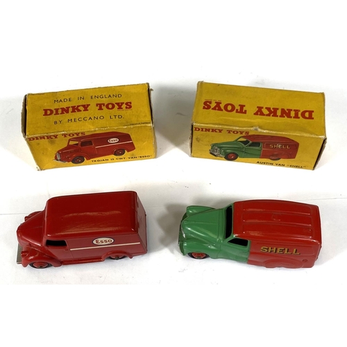 418 - DINKY TOYS: 450 Trojan 15 CWT Van 