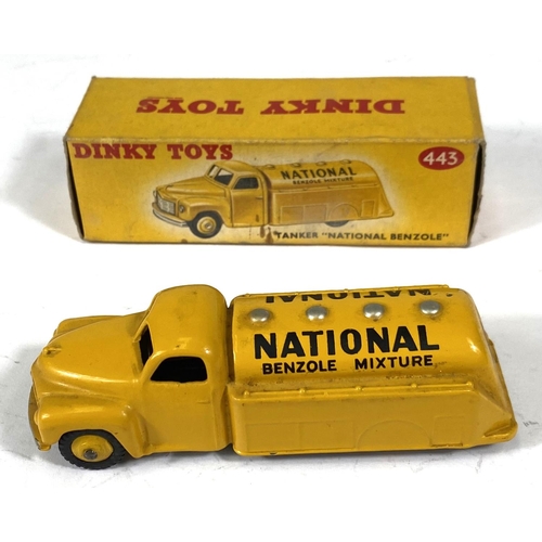 420 - DINKY TOYS: 443 Tanker 