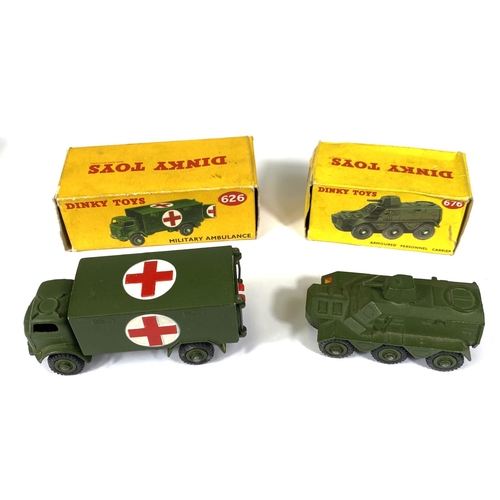 425 - DINKY TOYS: 626 Military Ambulance in original box; 677 Armoured Command Vehicle in original box; 67... 