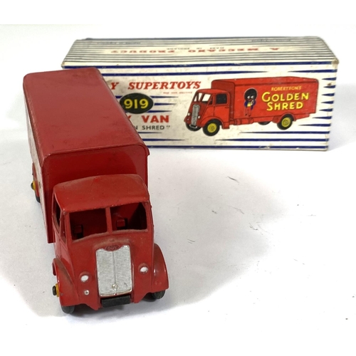 429 - DINKY SUPERTOYS: 919 Guy Van 