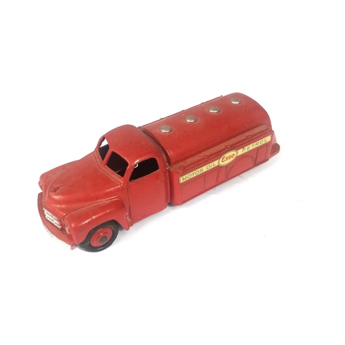 442 - DINKY TOYS: 442 Petrol Tanker Esso , 25d Petrol Tank Wagon, 25v Bedford Refuse Truck Lorry tipper.&n... 