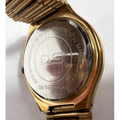 692 - CERTINA D.S. gents quarts wristwatch, gold plated case and strap.