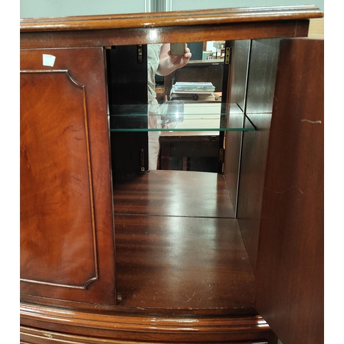 808 - A reproduction mahogany drinks cabinet