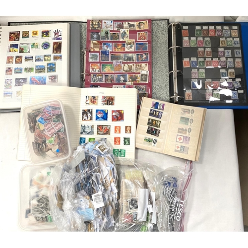 97 - A stamp collection in various albums and loose, etc.