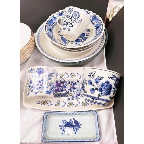 568 - Four pieces of Norwegian Lotte china; similar items