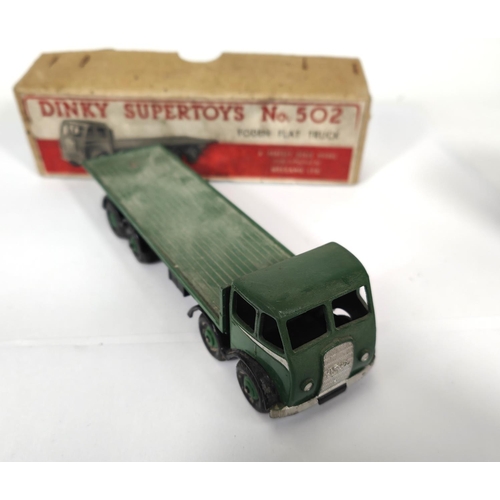 384 - DINKY SUPERTOYS: 502 Foden Flat Truck green colour in original slip cardboard box