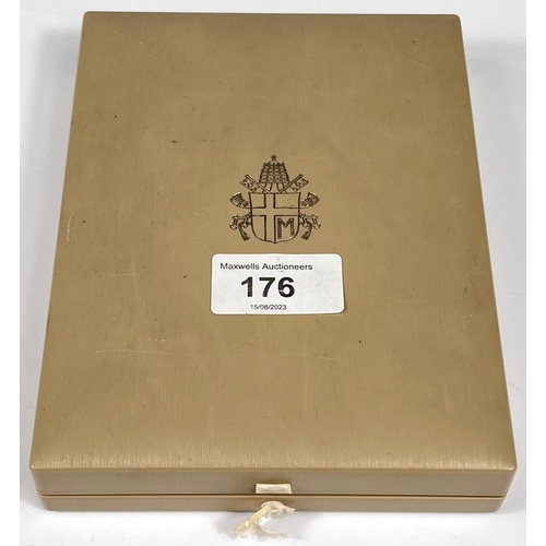 176 - A Vatican Benemerenti medal, originally boxed