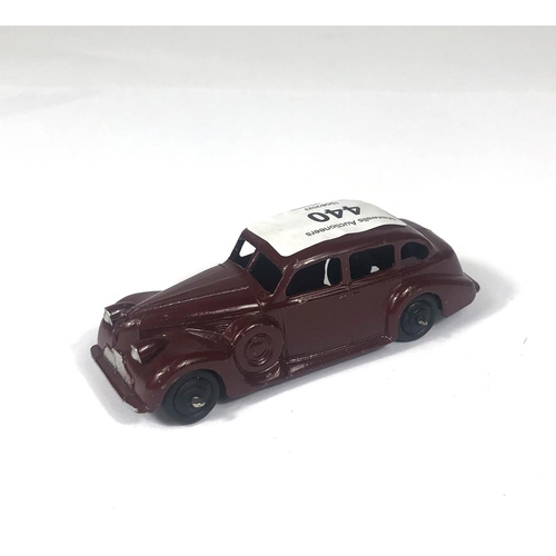 440 - DINKY TOYS: 4 Diecast Model Cars; Grey Chrysler Royal 39e, Burgundy Buick Viceroy, Studebaker 39f an... 