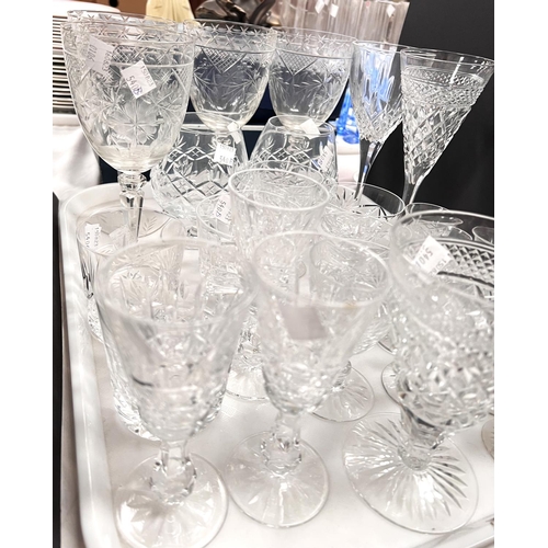 540B - A selection of cut crystal and cut drinking glasses