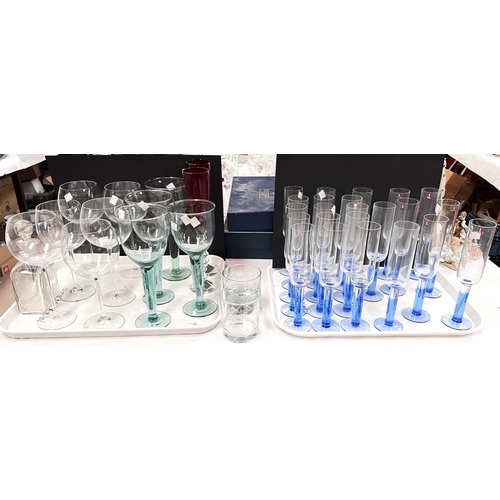 540C - A selection of modern coloured/plain drinking glasses