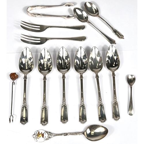 685 - A set of 6 shell and acanthus teaspoons, Sheffield 1959; other hallmarked silver spoons; etc., 9oz