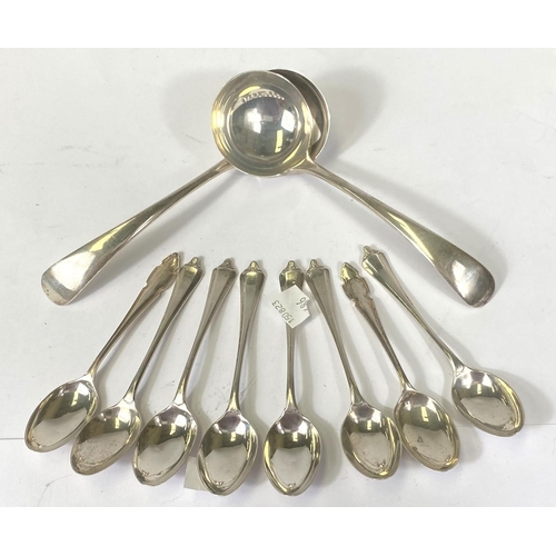 686 - Spoons and ladle