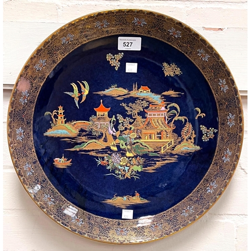 527 - A Carltonware large circular plaque with chinoiserie decoration, diameter 39cm