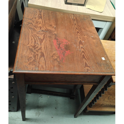 928 - An oak bookcase, a pine square table and a painted rocking chair