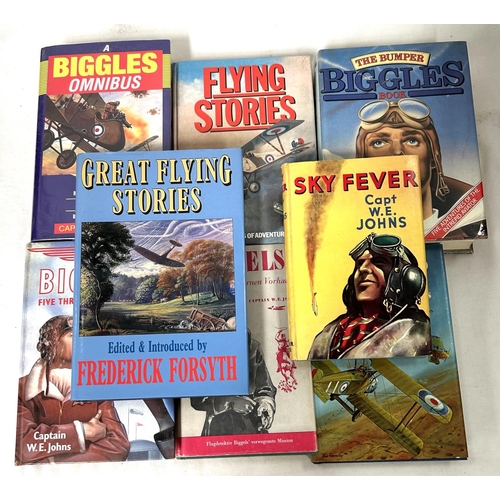 335 - BIGGLES: A Biggles Omnibus Cresset Editions, The Best of Biggles, The Bumper Biggles Book, Sky Fever... 