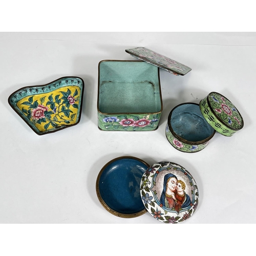 438 - Two items of Chinese enamel in green with floral decoration, lidded pots and two other items